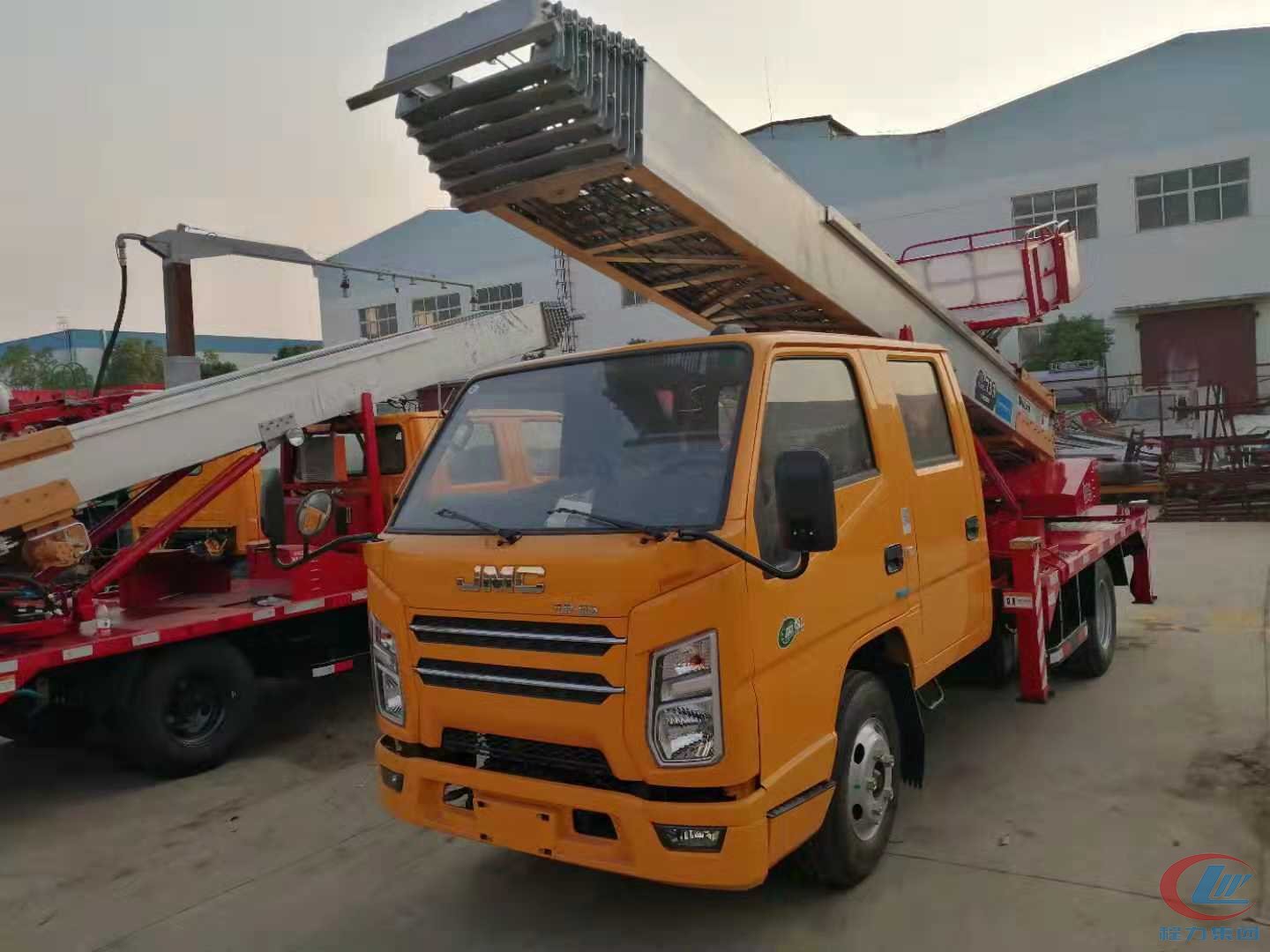 江铃国六33米进口云梯车,韩国德林云梯搬家车
