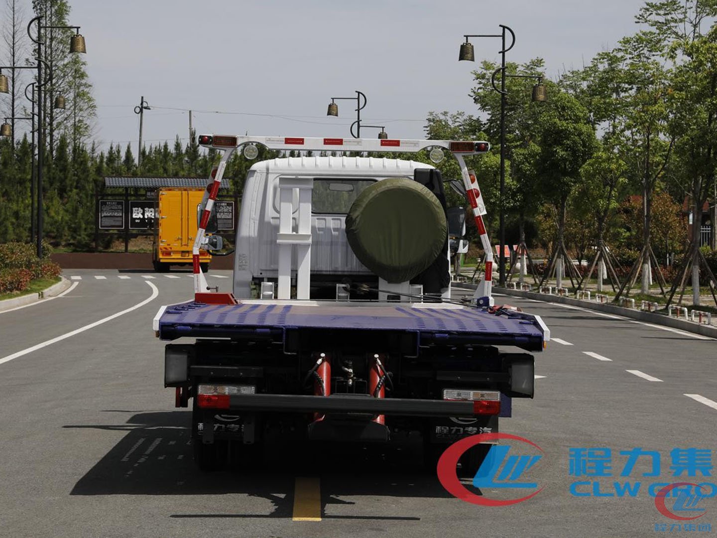 程力集团国六东风多利卡D6蓝牌清障车 实拍图