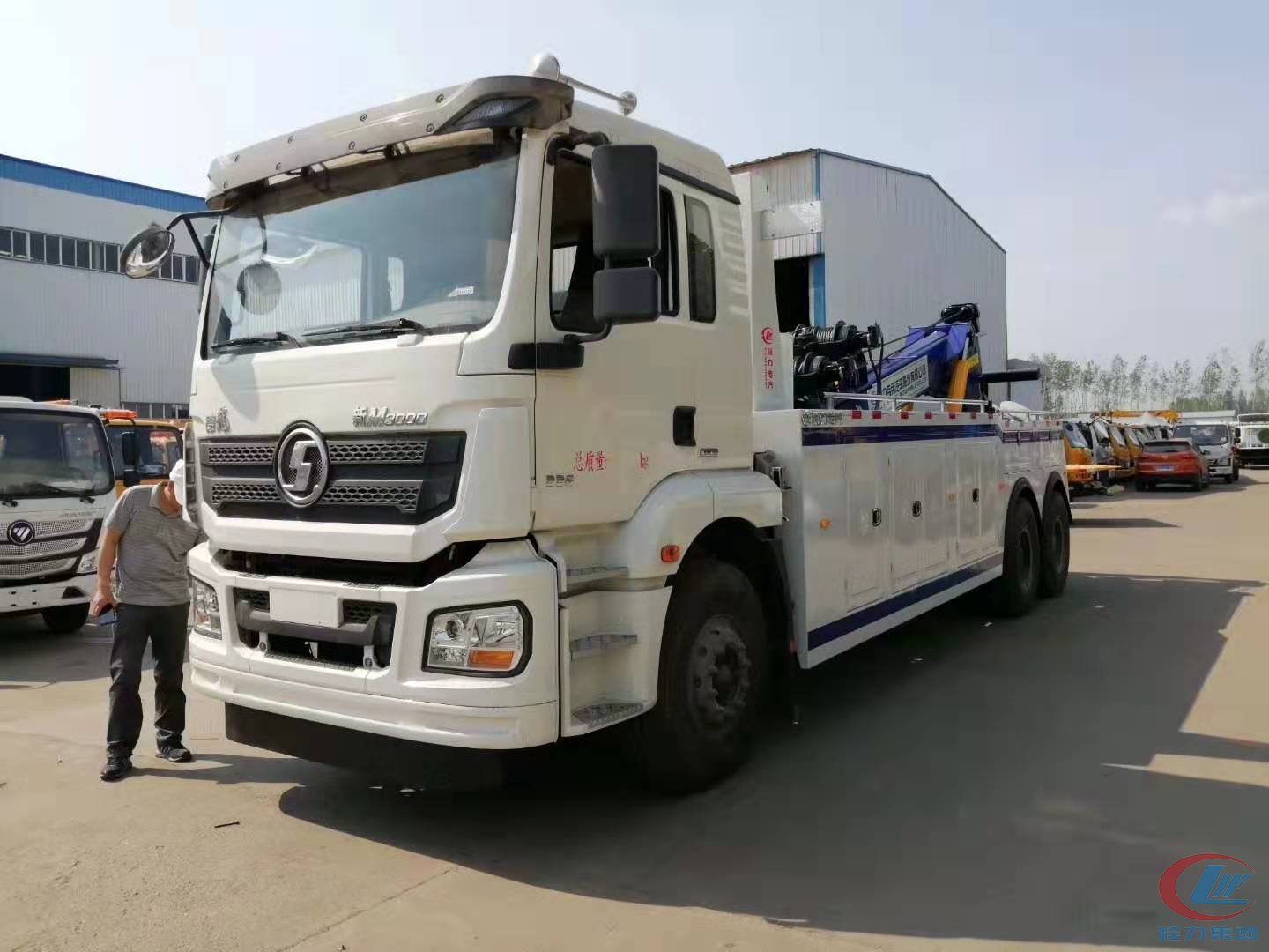 陕汽德龙拖吊联体清障车,救援车