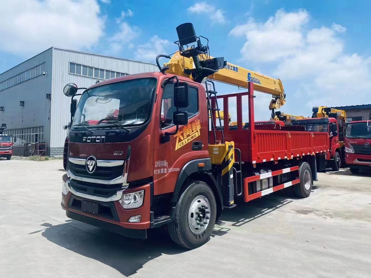 国六福田奥铃随车吊 实拍图