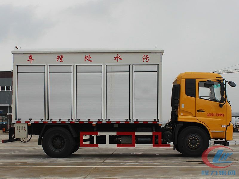 东风天锦污水处理车 实拍图