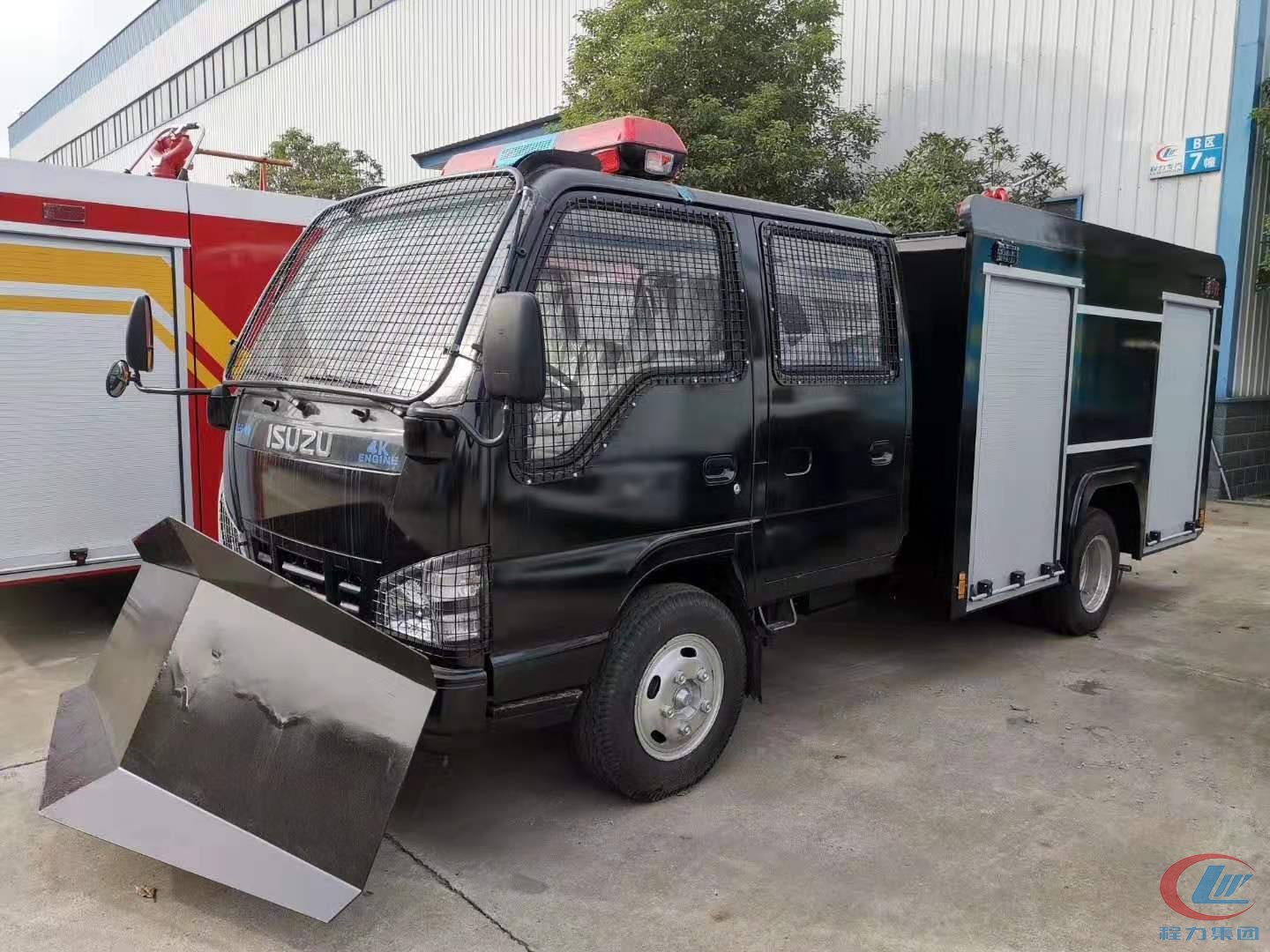 程力集团工程抢险消防车 实拍图
