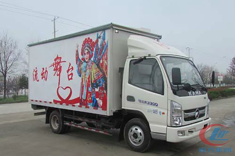 湖北程力凯马4.2米厢长舞台车 实拍图