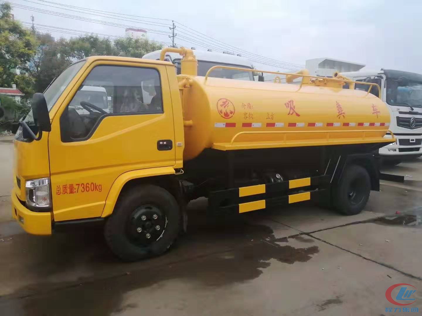 江铃顺达单排驾驶室吸粪车 实拍图