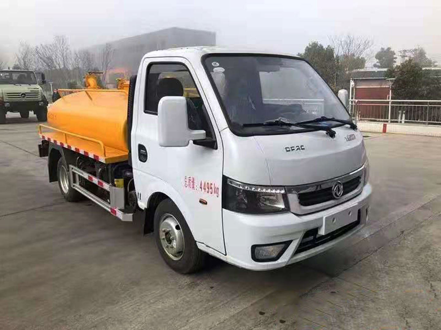 程力集团国六东风途逸吸粪车