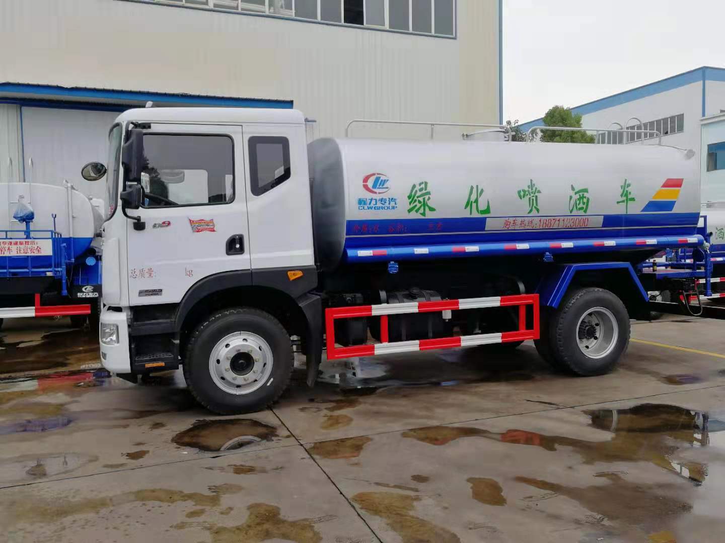 东风多利卡D9洒水车14方容积