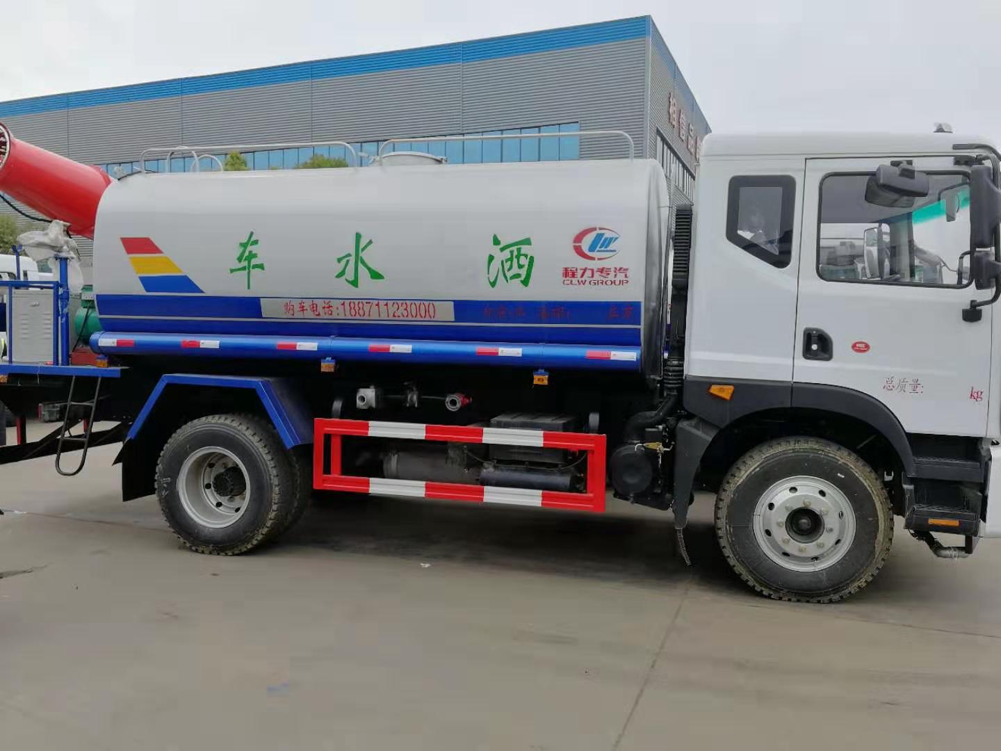 东风多利卡D9洒水车14方容积 实拍图