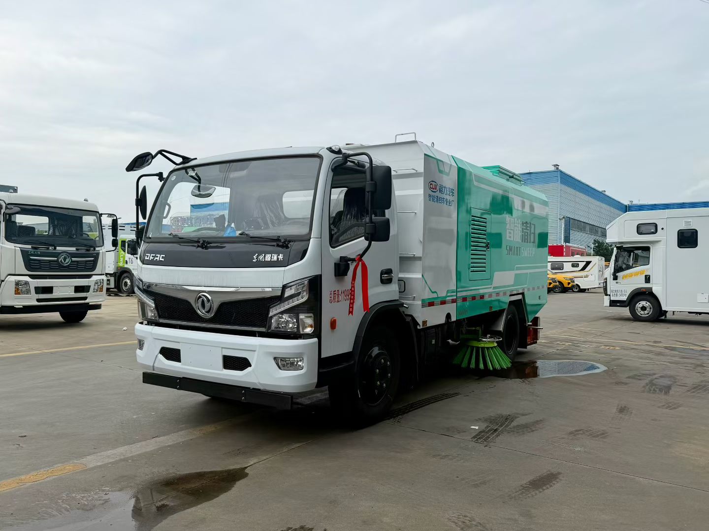 东风福瑞卡道路污染清除车 整车型号:CL5120TWQAQZ 实拍图