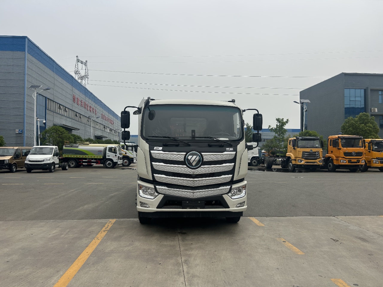 欧曼行星纯电道路污染清除车: CL5181TWQBEVAQZ