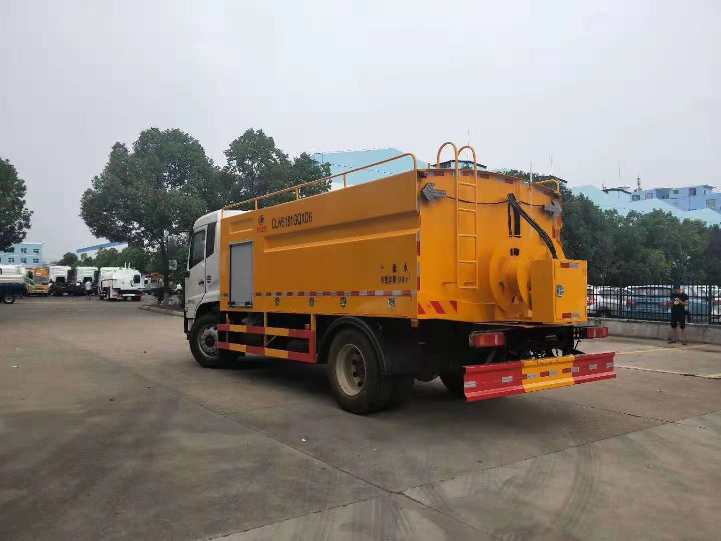 东风天锦高压清洗车,天锦国六疏通车 实拍图