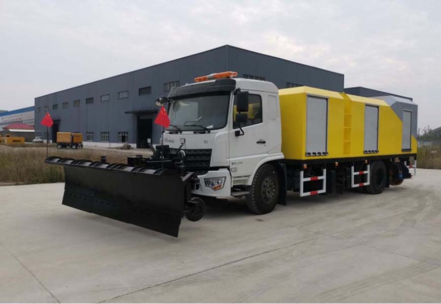 程力威牌CLW5180TCXE6型除雪除冰车,程力破冰除雪车