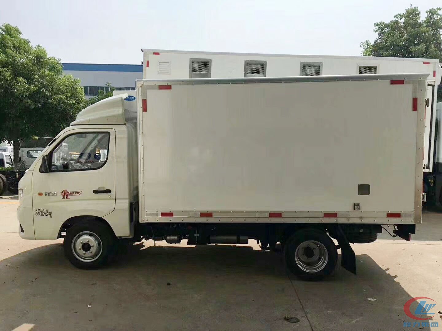 国六福田祥铃M1后双轮冷藏车 实拍图