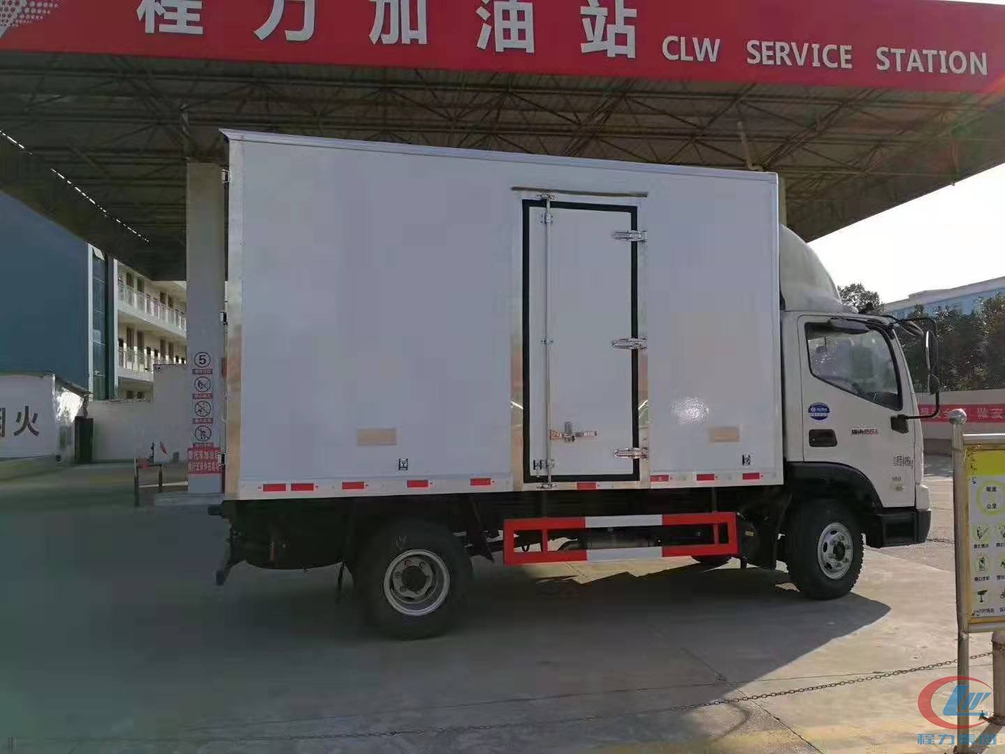 福田瑞沃大马力蓝牌冷藏车 实拍图
