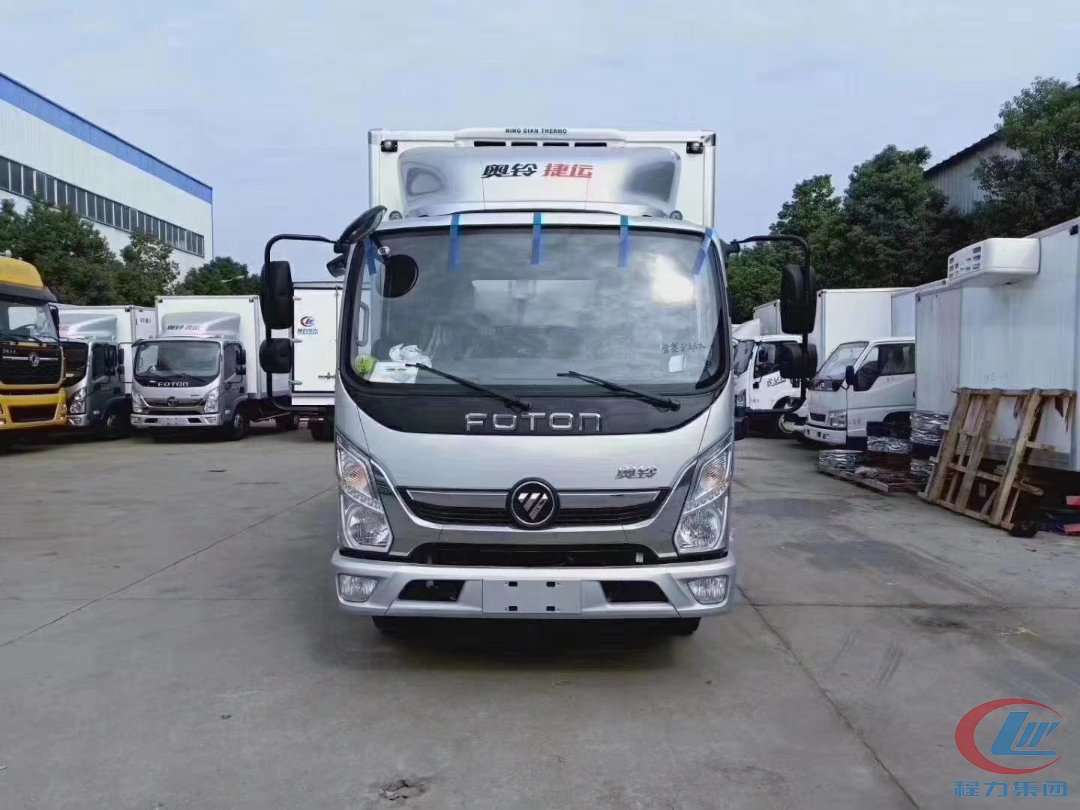 程力集团国六福田奥铃捷运4.2米冷藏车 实拍图