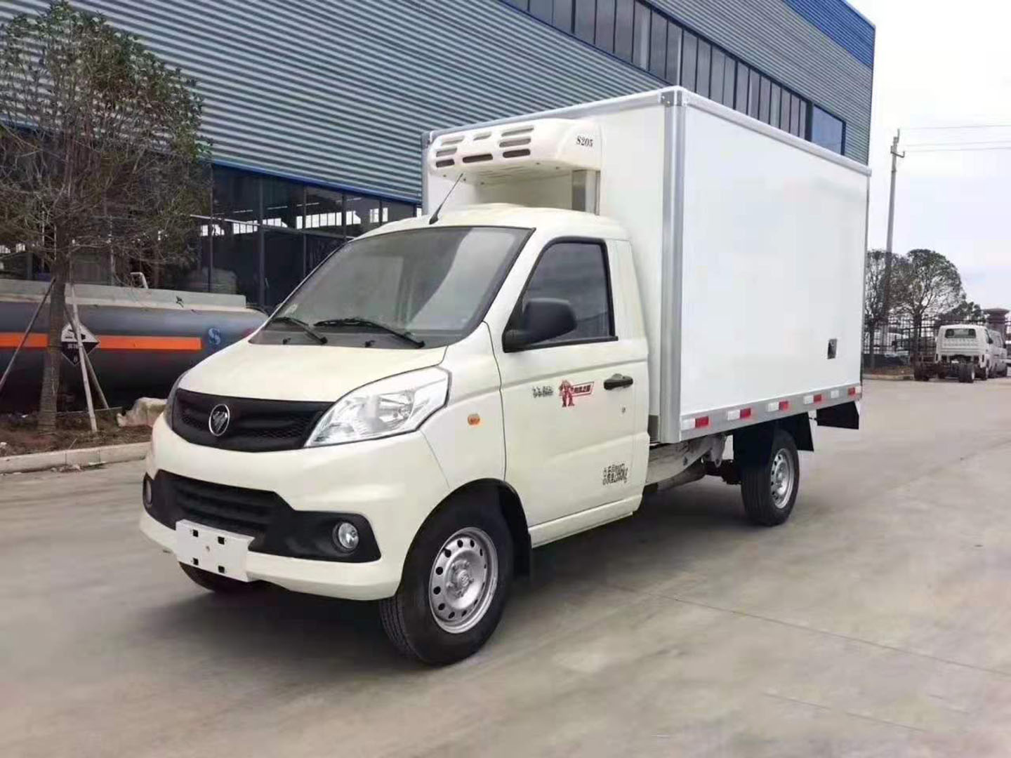 程力集团国六福田祥菱V1冷藏车