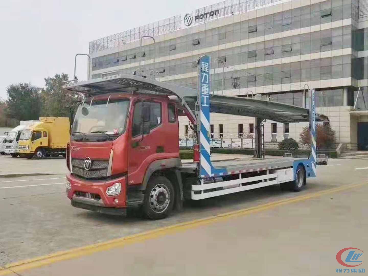 程力重工福田瑞沃ES5五位轿运车 实拍图
